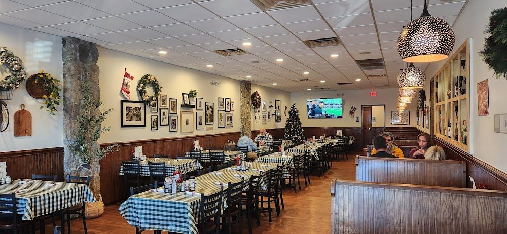 About Vinny's Italian Grill